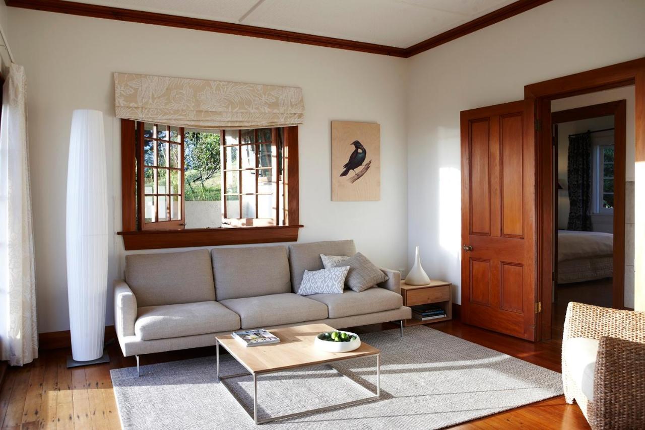 Hiwi At Tahi - Luxury Bungalow With Seaviews Pataua Eksteriør bilde